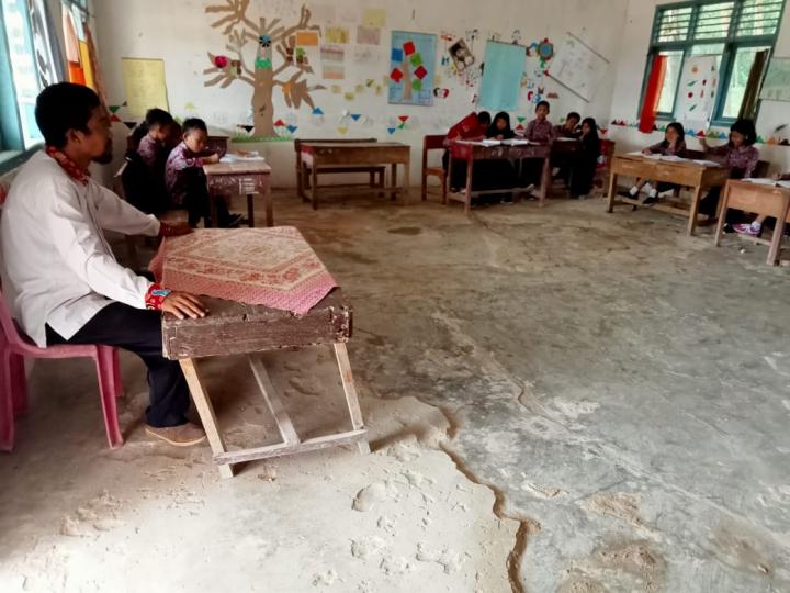 Memprihatin, Bangunan Sekolah SDN 1 Penumangan Nyaris Roboh